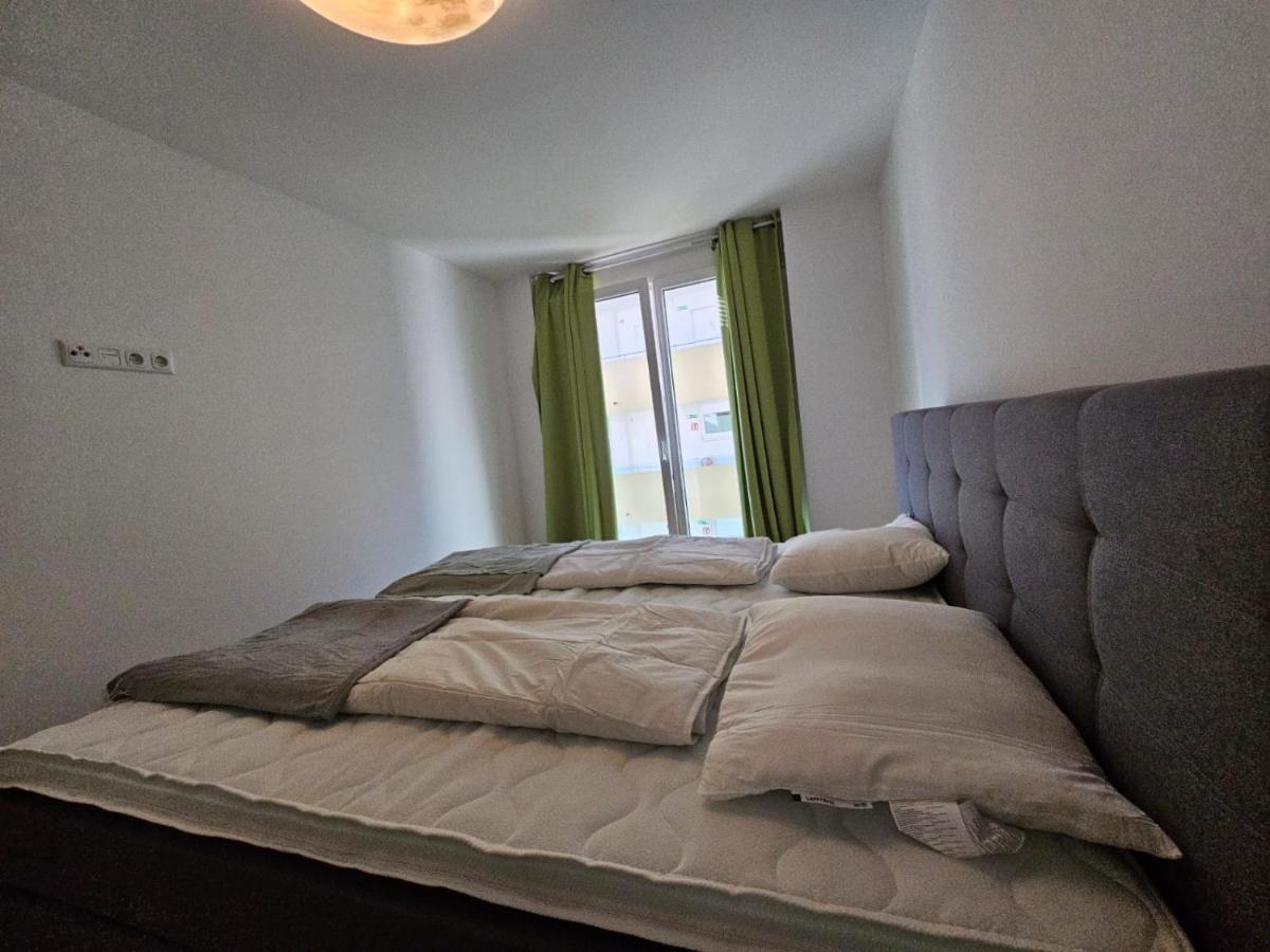 Stylish Apartment In Innsbruck + 1 Parking Spot Bagian luar foto
